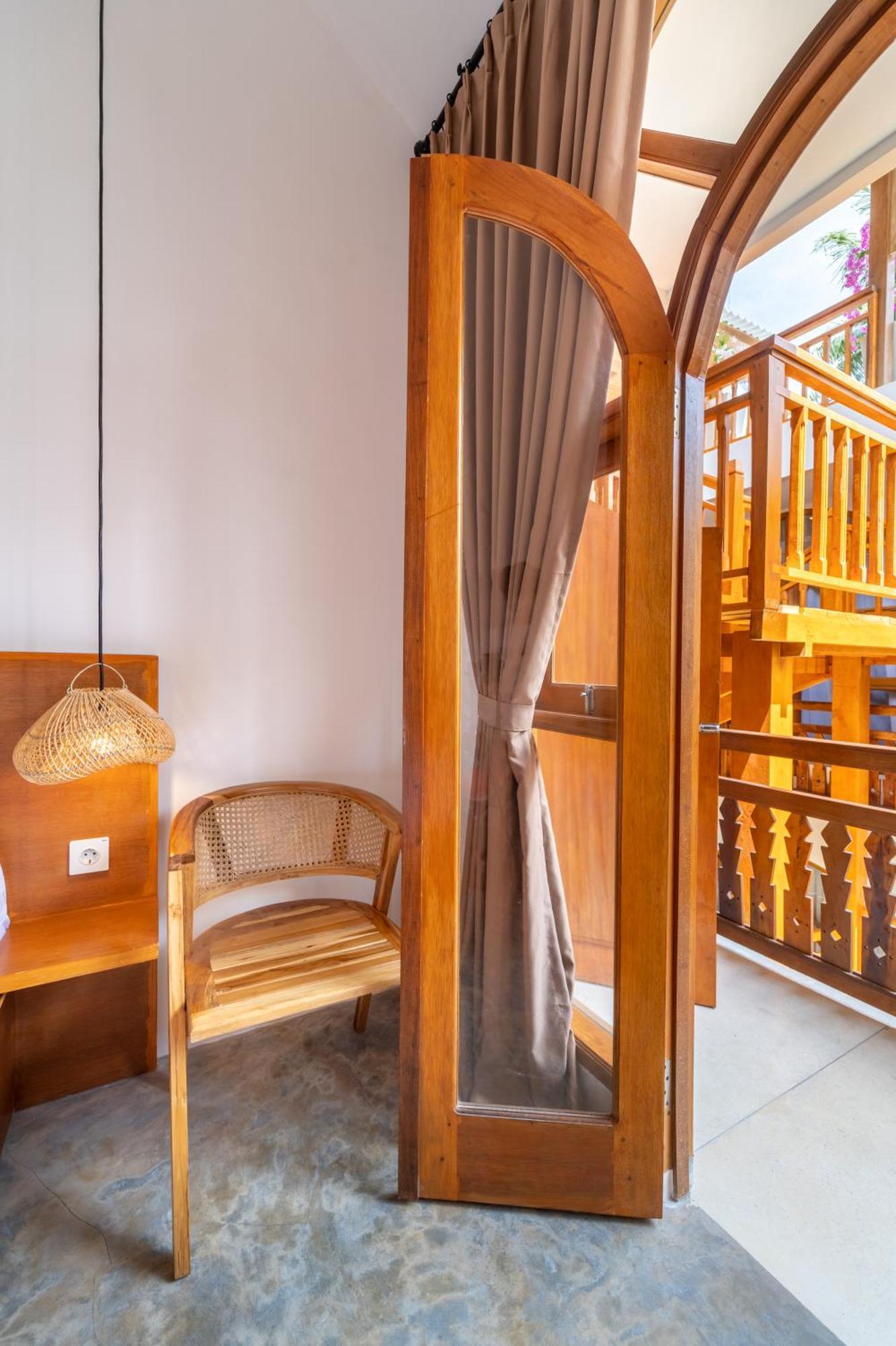 Yulaman Hotel 길리트라왕안 객실 사진